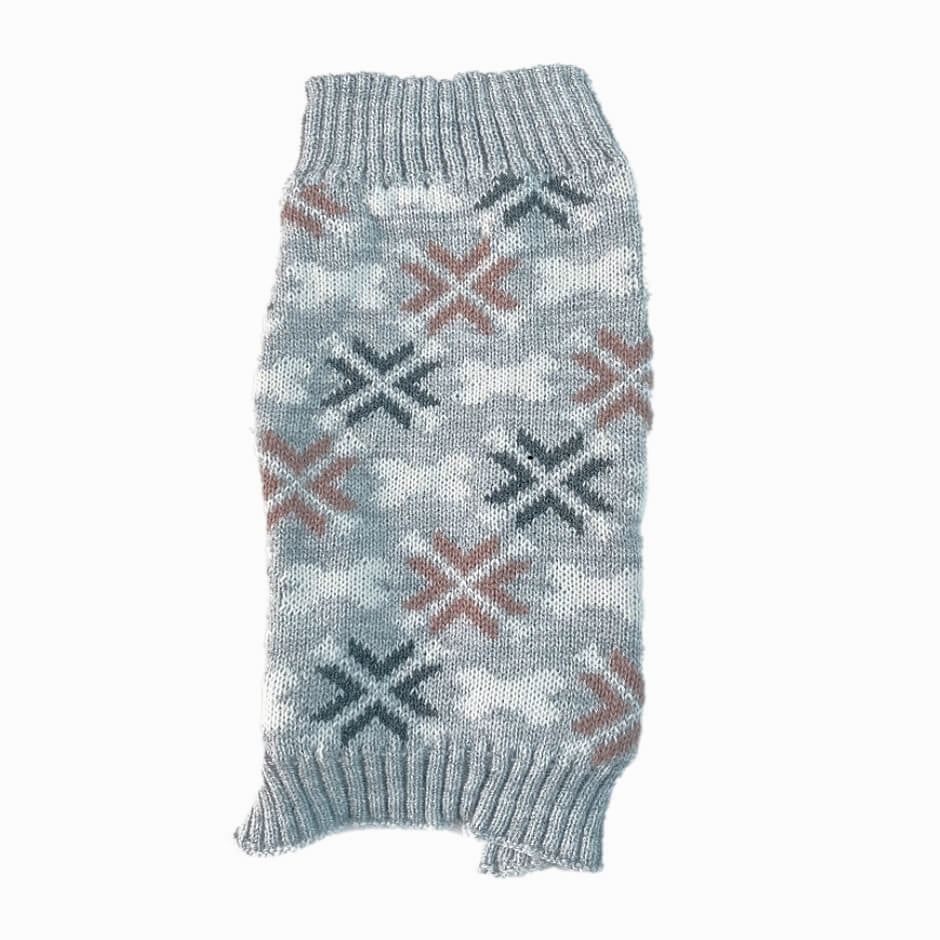 Sweater Snowflake Bones